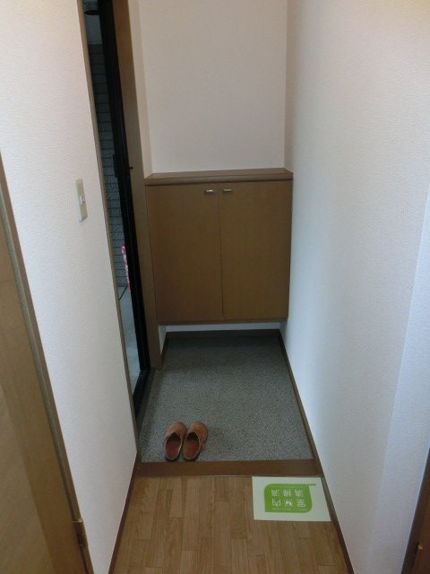 サクセス岩崎台Ｂ棟 玄関