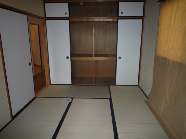 メルベーユ二村台 収納