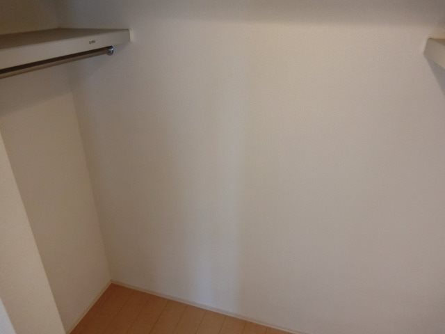 エクレール新栄A・B 収納