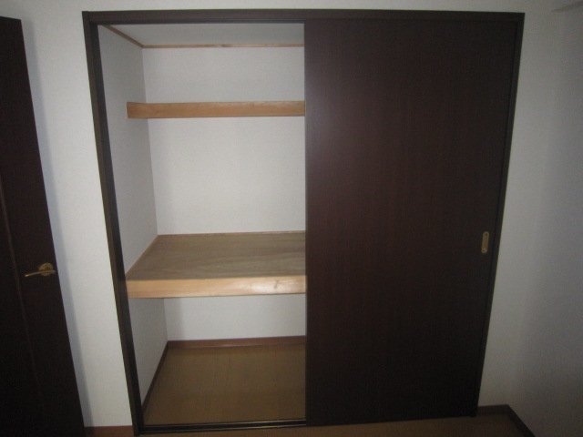 グランドソレーユ 収納