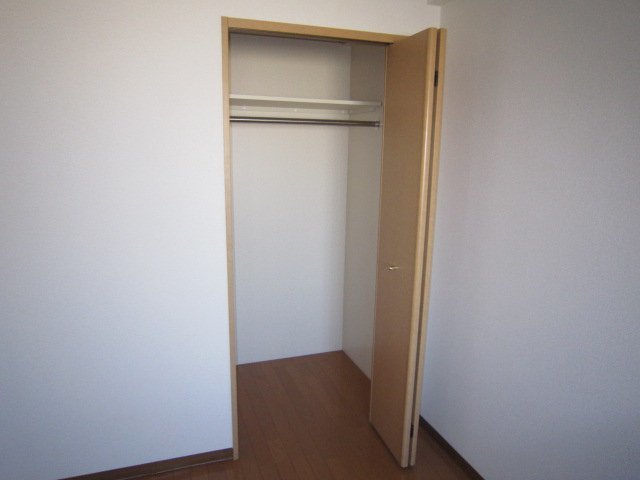 シンシア東山台 収納