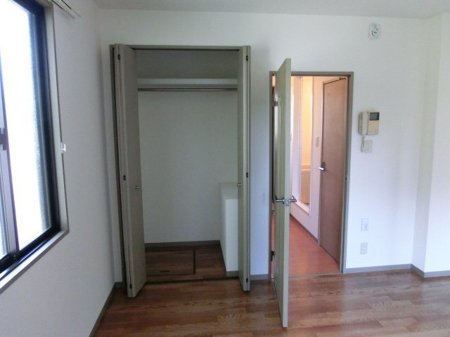 アバンサール 収納