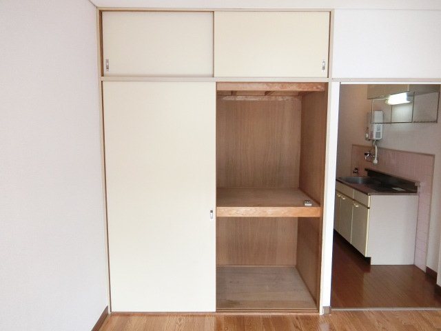 レイクサイドヴィラ 収納