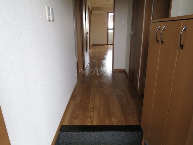 グリーンヒルズ 玄関