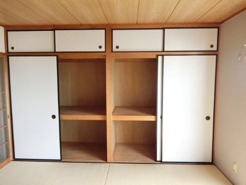 サンファミリア長久手Ⅱ 収納