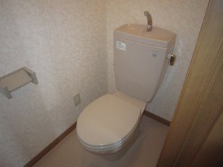ヨーロピアンシャレー諸の木 トイレ