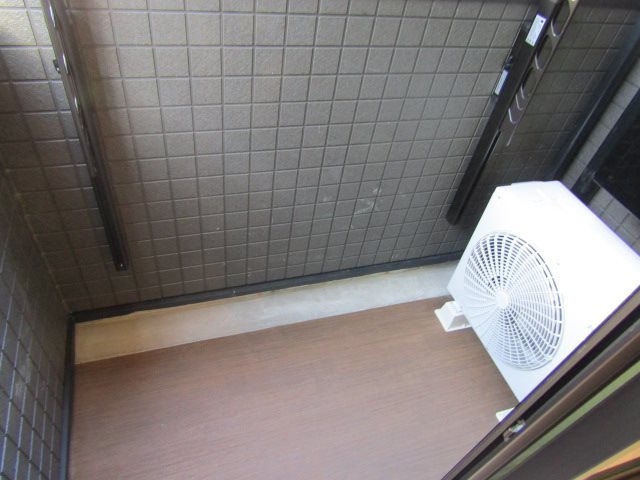 ヴィラ前之輪 ベランダ