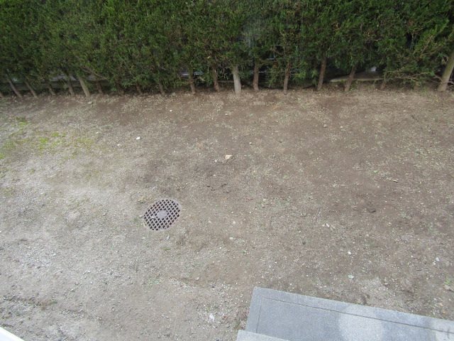 第二旭タウン 庭