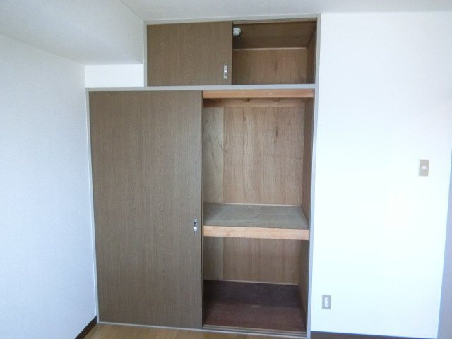 スティルネス洋 収納