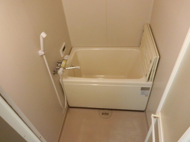 スティルネス洋 風呂画像
