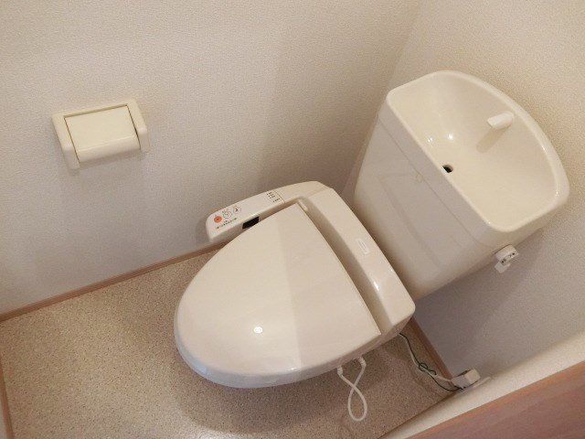 サンメゾンリベルテ トイレ