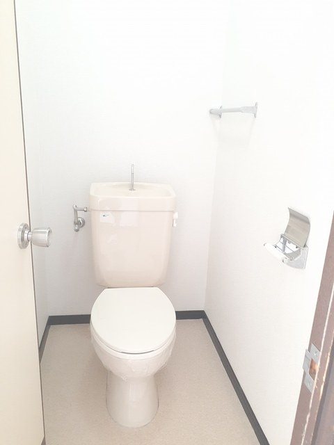 グリーンヒル滝の水 トイレ