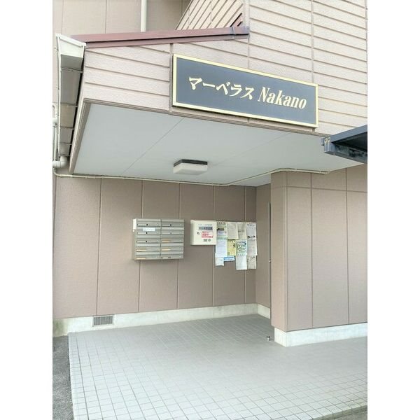 マーベラスＮＡＫＡＮＯ エントランス