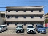 プラム 駐車場