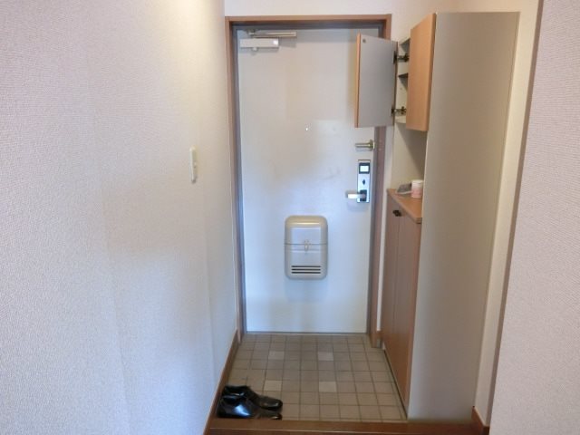 グレイススクエア 玄関