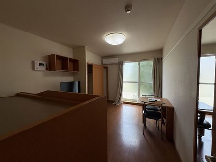 愛知県日進市赤池南２丁目 リビング