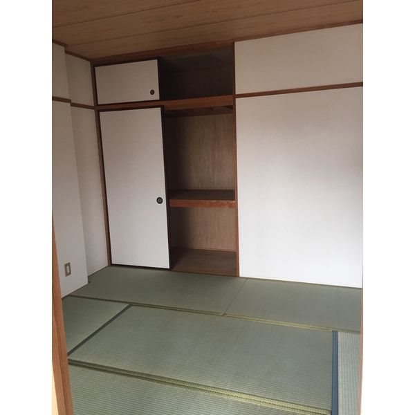 エスポワール藤塚 収納