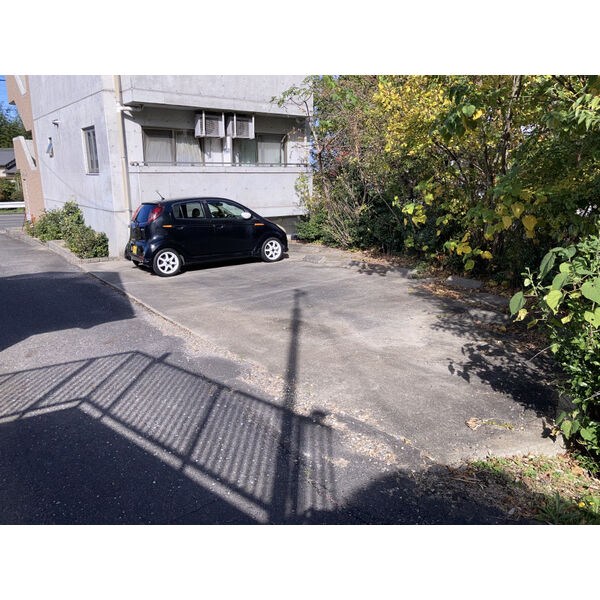 Ｃａｓａ　Ｓｕｎ　Ｐｒｏｃｅｅｄ（カーササンプロシード） 駐車場