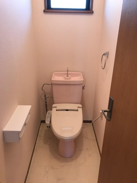 セントラルヒルズＢ棟 トイレ