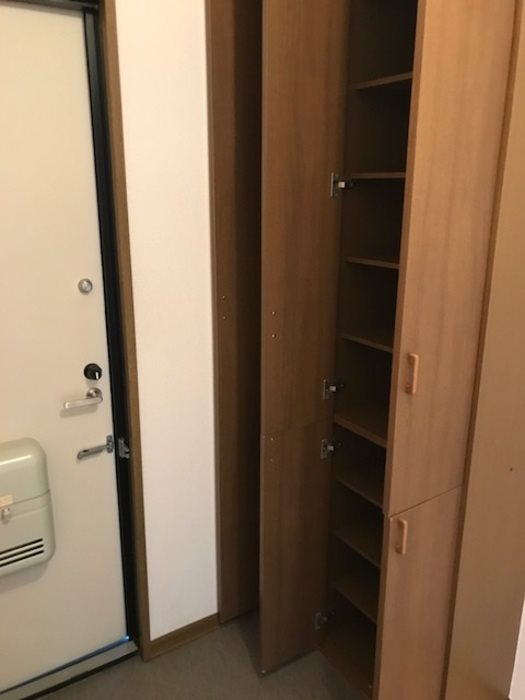 セントラルヒルズＢ棟 玄関