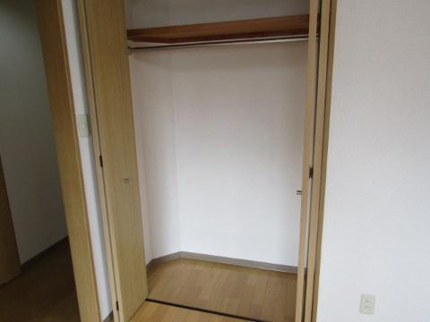 ディアコート村瀬 収納