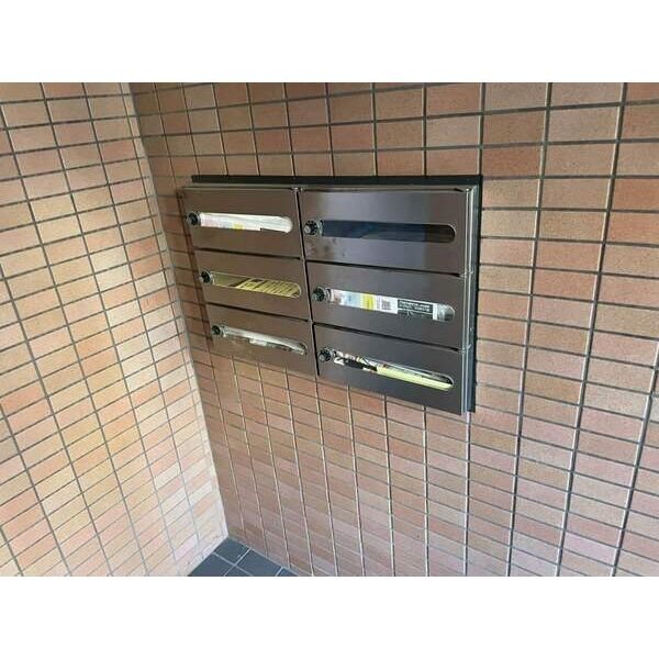 シャトーレ相原郷 エントランス