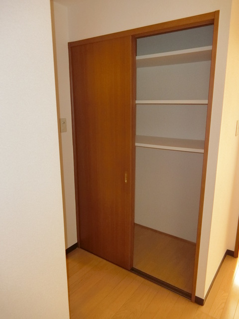 シャルム 収納