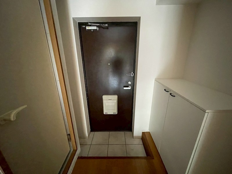 グランパルク 玄関