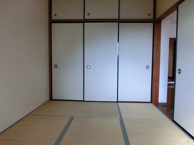 クレスト白鳥 その他