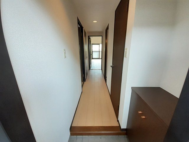 スカイライフⅡ 玄関