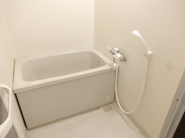グランドハイツ日進 風呂画像