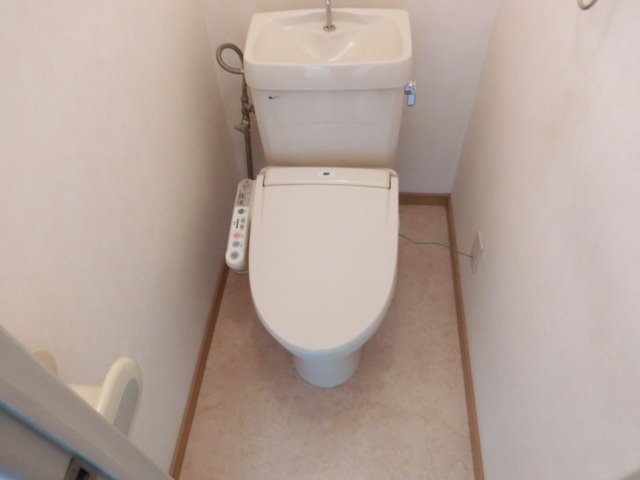クリスタルパレス トイレ
