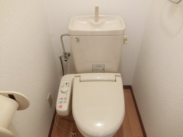 ニューパレス上ノ山 トイレ