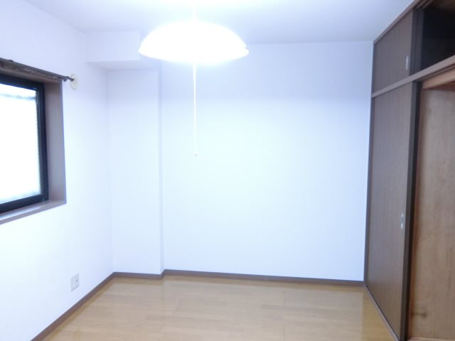 ニューパレス上ノ山 その他