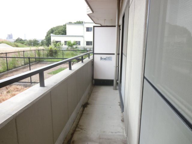 ニューパレス上ノ山 庭
