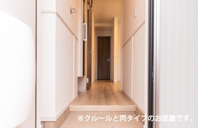 アヴァンセオオクテ 玄関