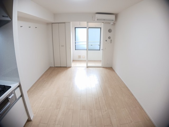 愛知県名古屋市天白区植田南１丁目 リビング