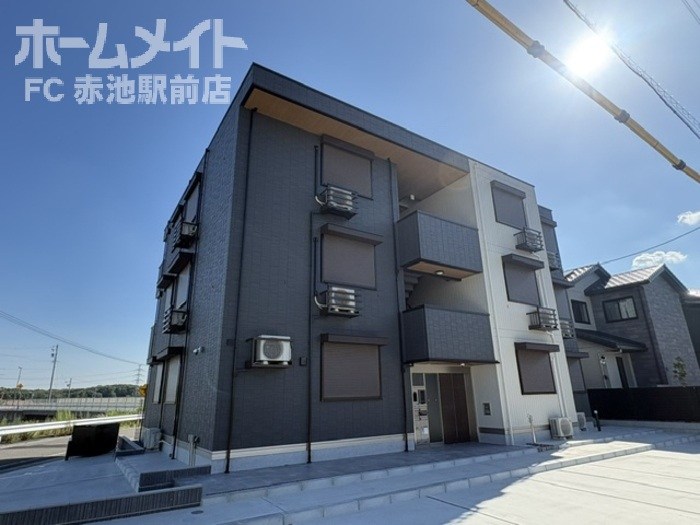 sorgente 外観