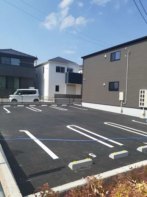 愛知県愛知郡東郷町春木台３丁目 駐車場