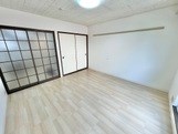 エヴァース藤ヶ丘 ベッドルーム
