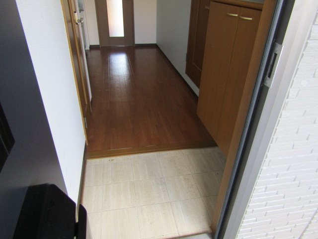 ピアハウスＫ 玄関