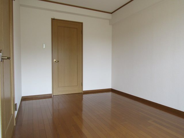 ベルテ相川 ベッドルーム