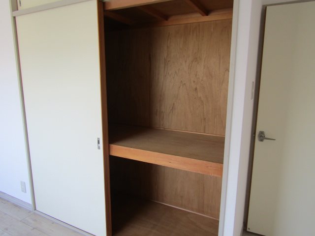 エスコートはら 収納