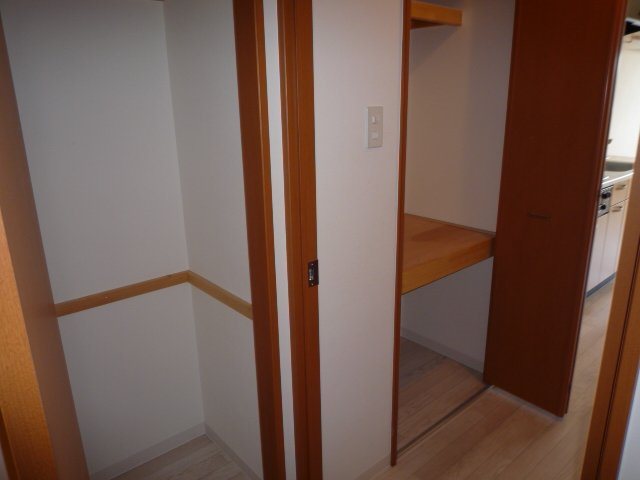 ドミールＫ 収納