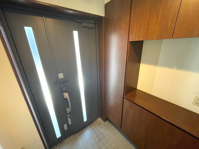 赤池南一丁目戸建貸家 玄関