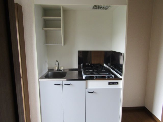 アンプルール　ブワ　883 キッチン