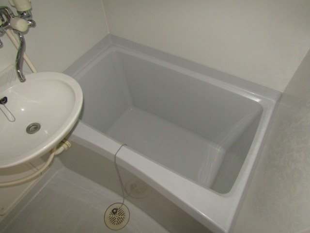 アンプルール　ブワ　883 風呂画像