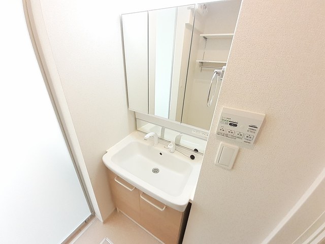 愛知県名古屋市天白区菅田１丁目 洗面所
