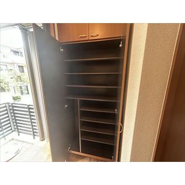 ワンダースクエア赤池Ⅱ A棟 玄関