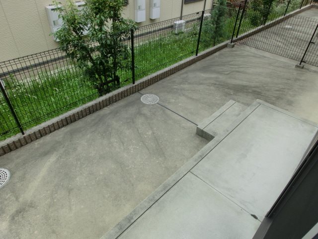 ロイヤルステージB ベランダ